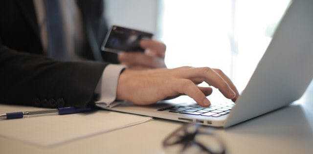 E-commerce team planning